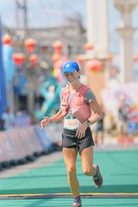 BIB: 5055
                            <button type="button" onclick="openModal(21762433)" class="btn btn-primary btn-sm float-right btn-popup" data-toggle="modal" data-target=".modal-high-quality">
                        <i class="fas fa-shopping-cart"></i> Add to Cart
                    </button>
                                            <button type="button" onclick="isThisMe(21762433, true)" class="btn btn-success btn-sm float-right btn-popup btn-isme hidden" data-toggle="tooltip" data-placement="bottom" title="นี่คือรูปของคุณใช่ไหม คลิกที่นี่เพื่อเอาเข้าอัลบั้ม">
                        <i class="fas fa-plus"></i> Add to album
                    </button>
                    <button type="button" onclick="isThisMe(21762433, false)" class="btn btn-warning btn-sm float-right btn-popup btn-isnotme hidden">
                        <i class="fas fa-ban"></i> Remove from album
                    </button>